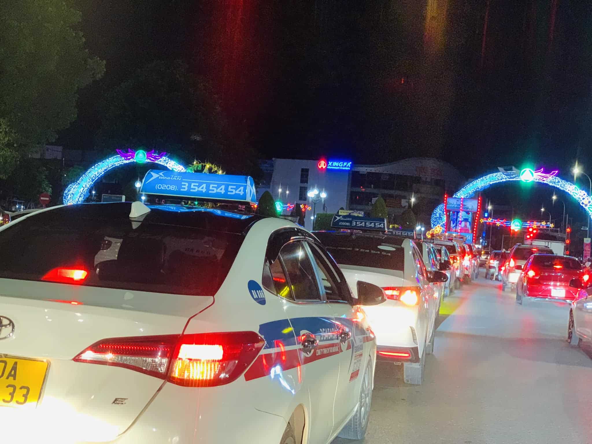 Khách du lịch đến tham quan thành phố Thái Nguyên có thể đặt xe Taxi Bình An để đi lại an toàn và tiện lợi